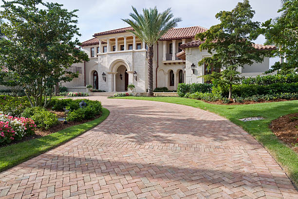 Best Cobblestone Driveway Pavers  in Maple Plain, MN